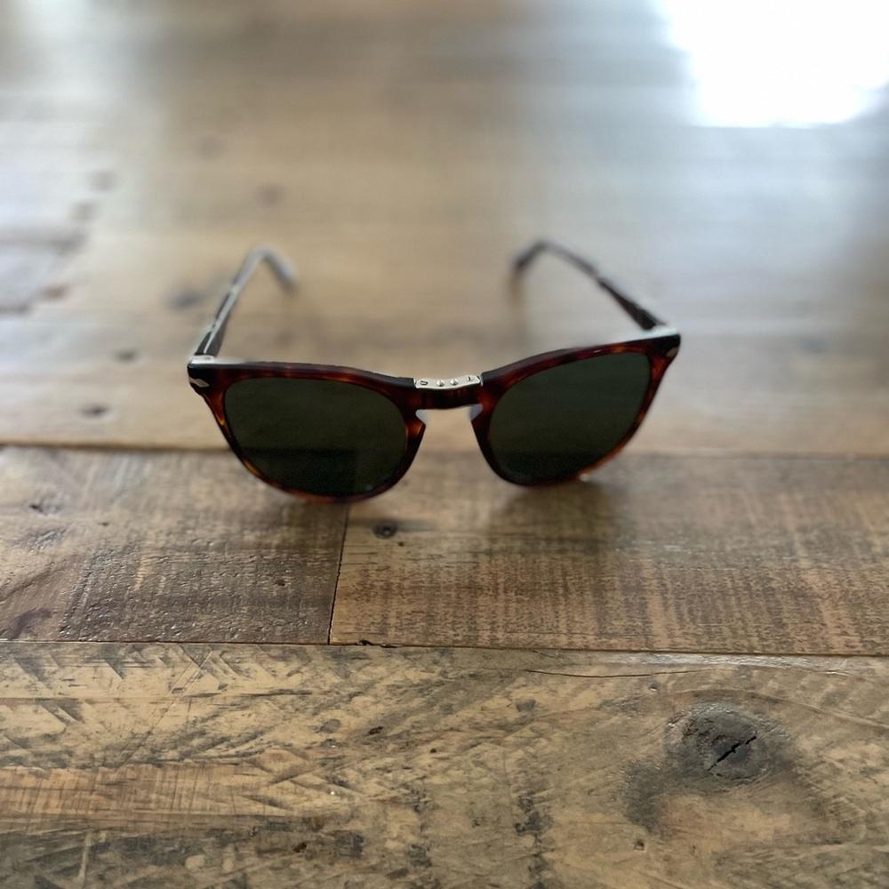 Brown Havana Persol foldable sunglasses compact frames with case